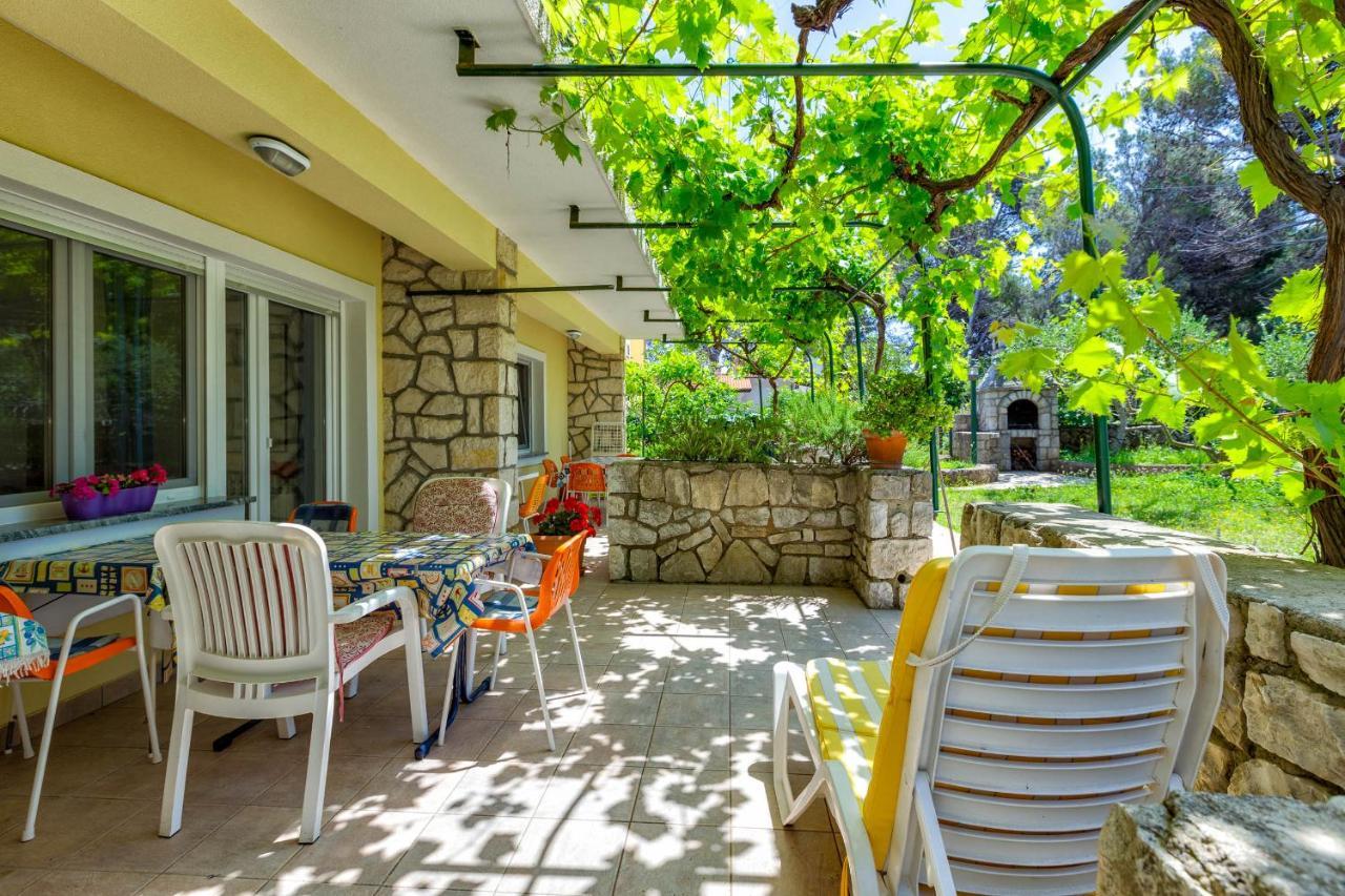 Apartments Margarita Mali Lošinj Eksteriør bilde