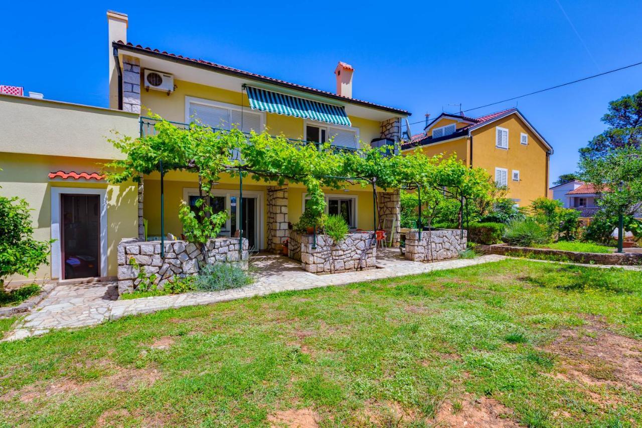 Apartments Margarita Mali Lošinj Eksteriør bilde