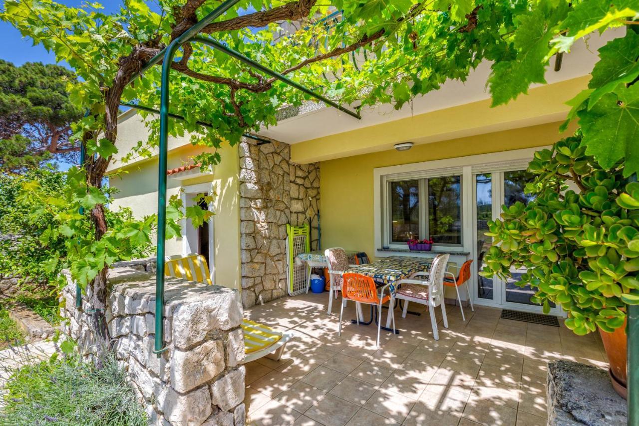 Apartments Margarita Mali Lošinj Eksteriør bilde